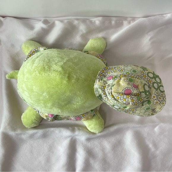 Pottery Barn Kids Tabitha Turtle Plush Nursery - Picture 4 of 8